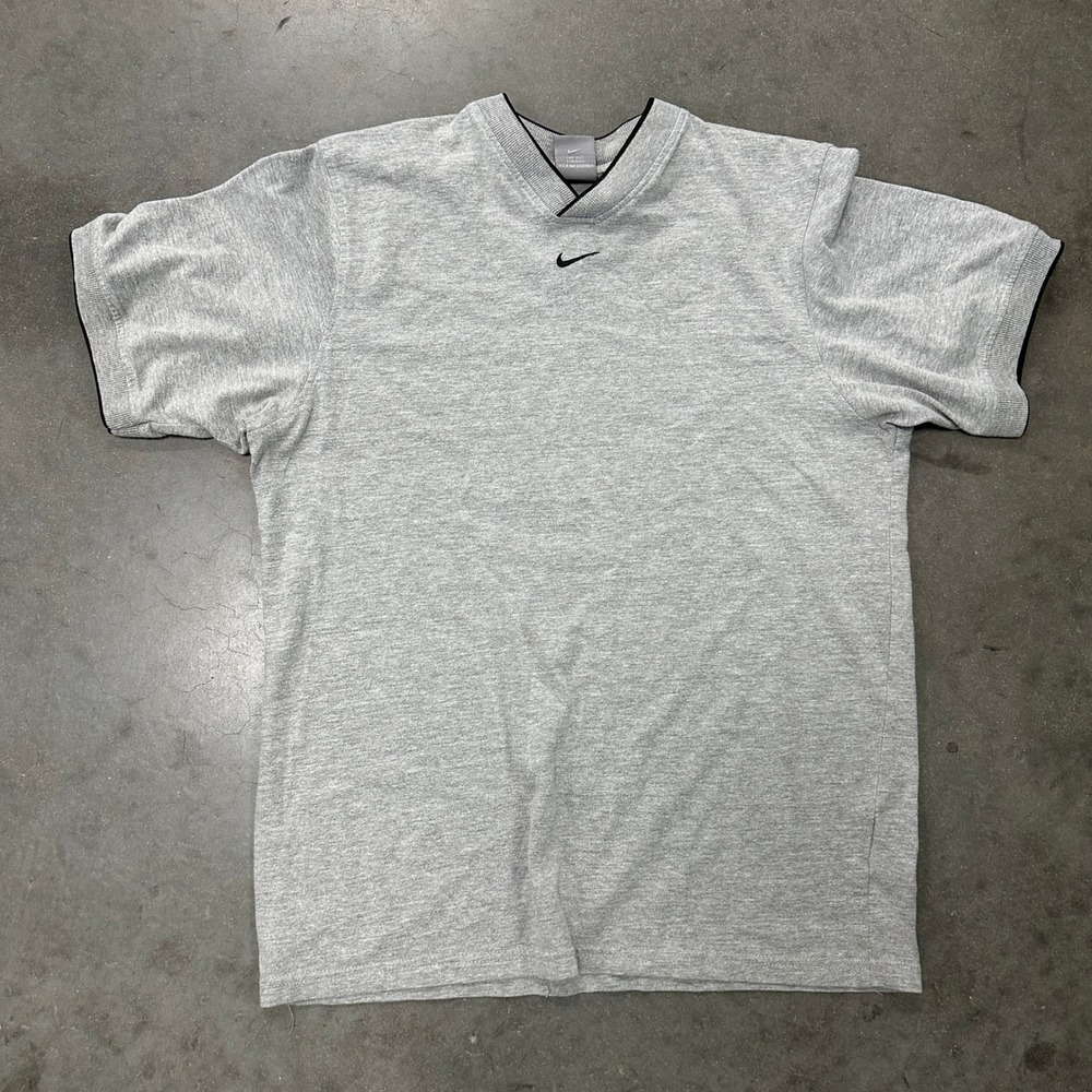 Vintage 90s Nike Center Swoosh V-Neck Shirt Gray Heather Mens Small Short Sleeve